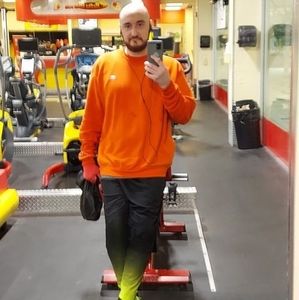 Meet your Posher, Justin